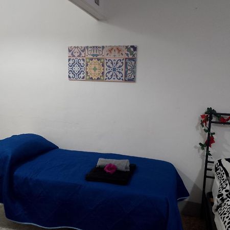 Casa Vacanze Emiliana Рагуза Экстерьер фото
