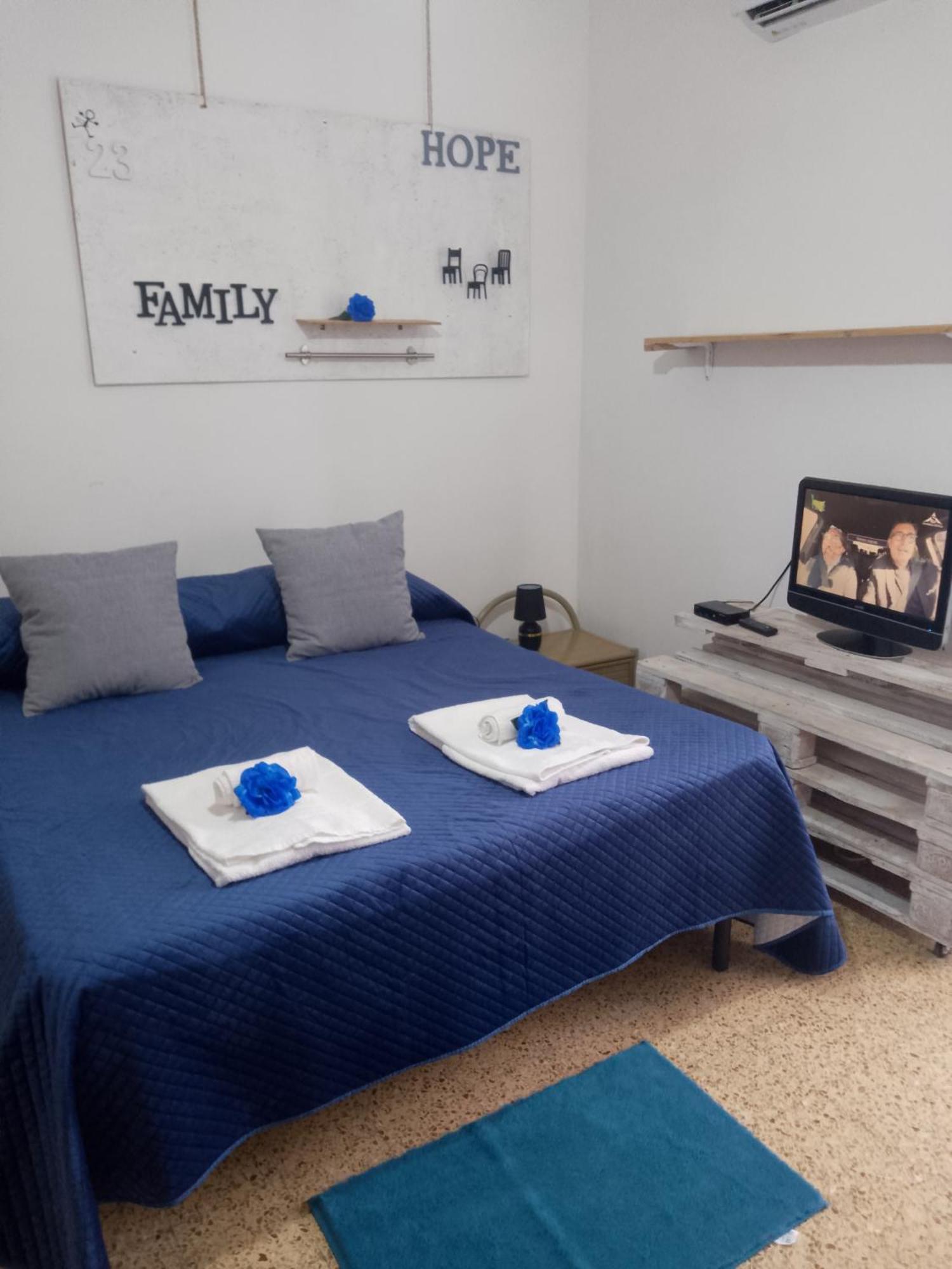 Casa Vacanze Emiliana Рагуза Экстерьер фото